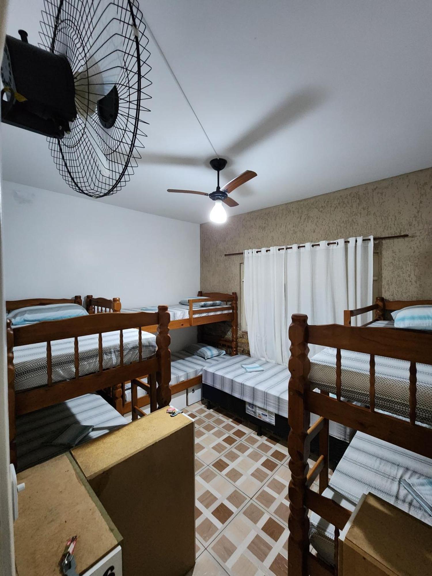 Hostel Caminho Da Praia 아라이알도카보 외부 사진