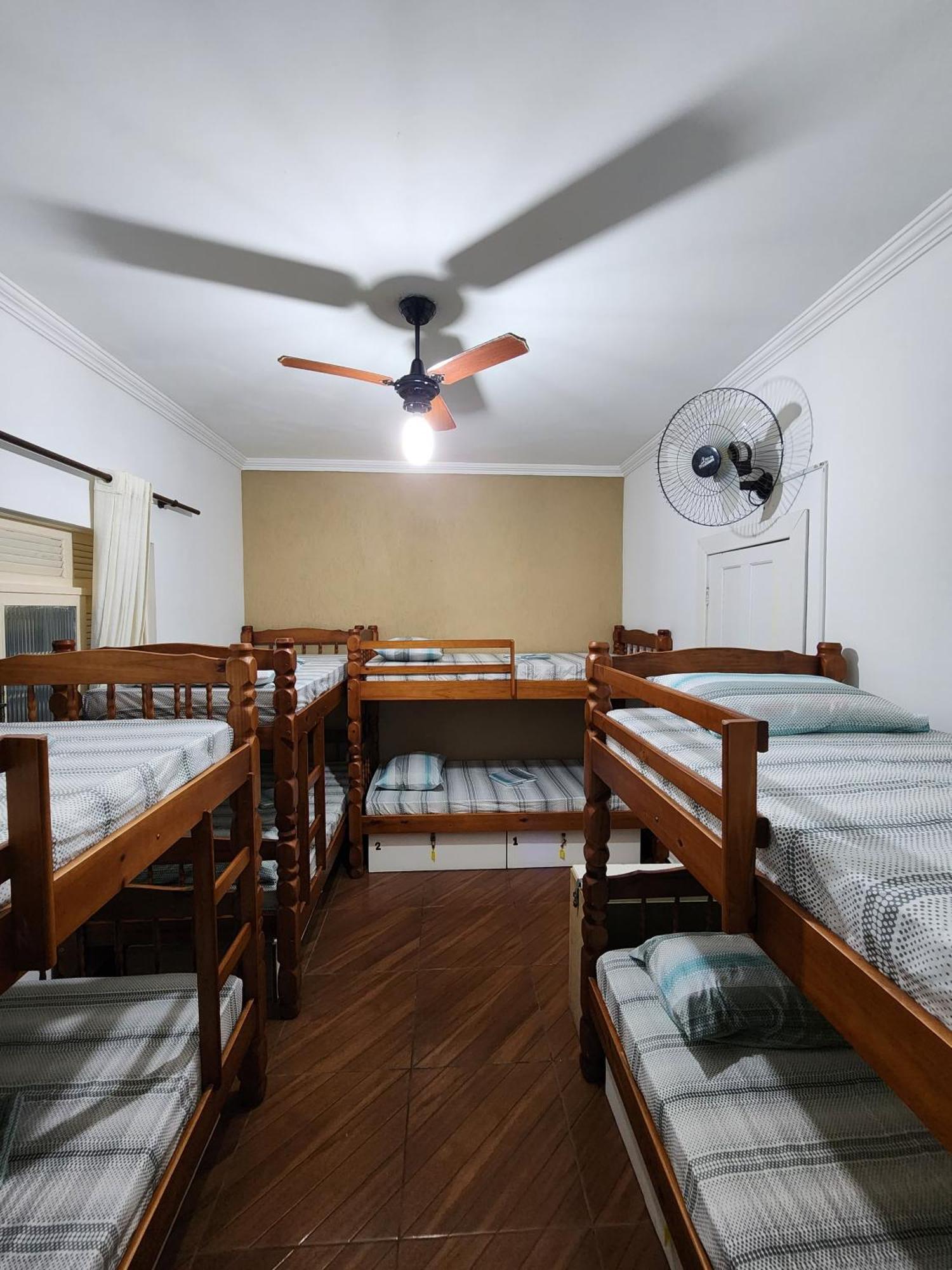 Hostel Caminho Da Praia 아라이알도카보 외부 사진